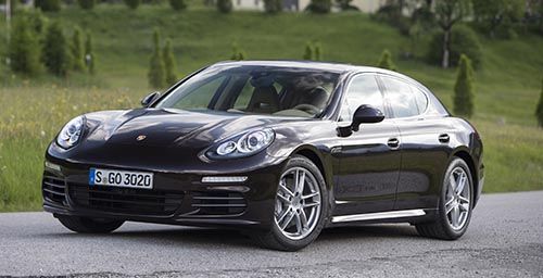 Porsche Panamera 4S - click to open a slideshow